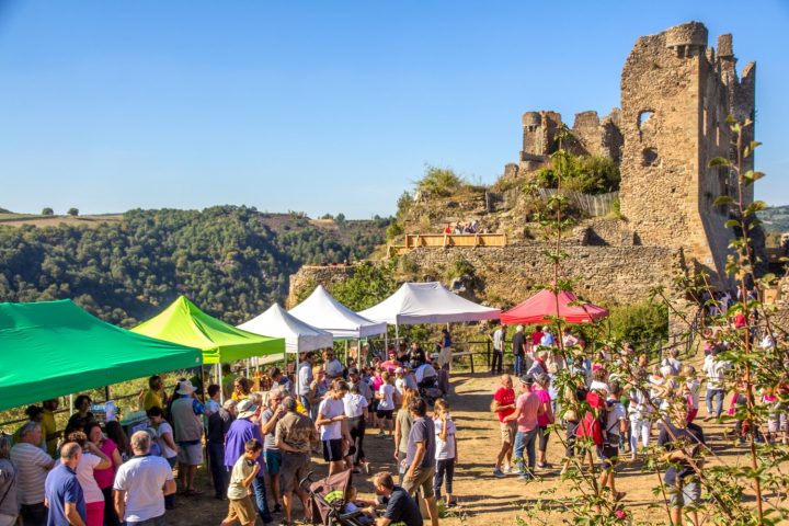 Marché à Château Rocher