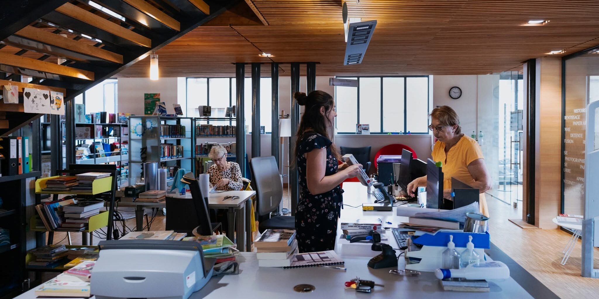 La médiathèque intercommunale à Combronde adapte ses horaires